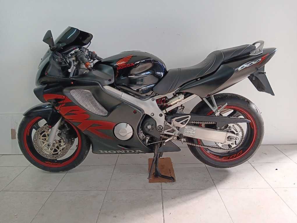 Peças Honda CBR600F