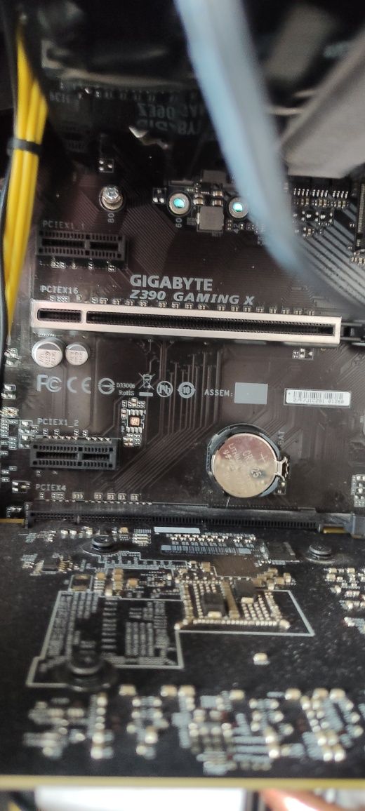 PC i5 9600k, z390 gaming x