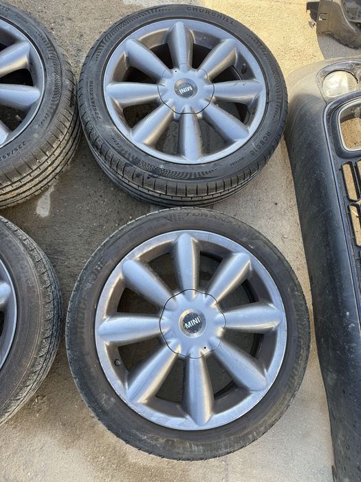 Jantes 18 com pneus mini 5x120 originais