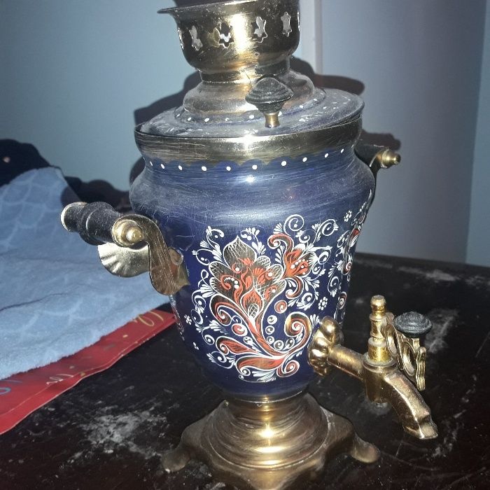 Самовар электрический СССР продам