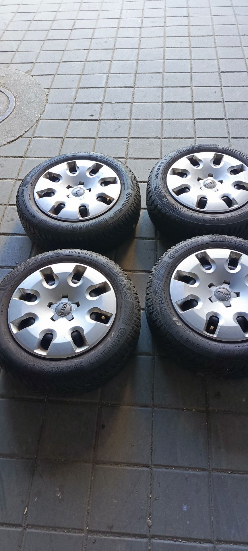 Koła  15" audi A1 185/60/15 Continental 5x100
