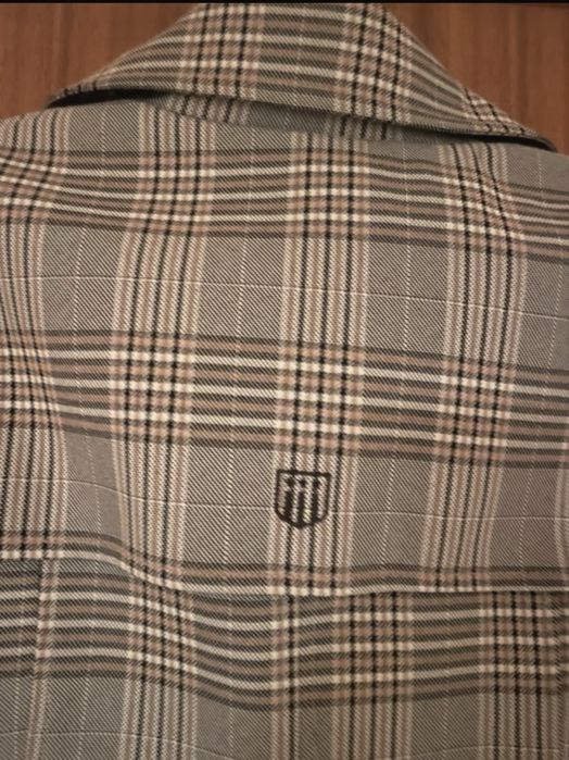 Gabardine Gant com estampado de xadrex super tendência