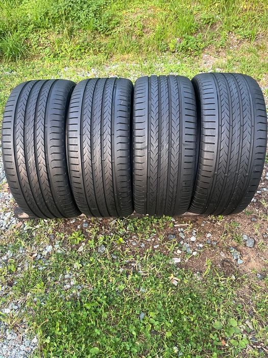 Opony Continetal 245/40r20 idealne Demo 24r.