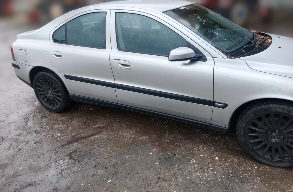 Volvo S60 całe na części
