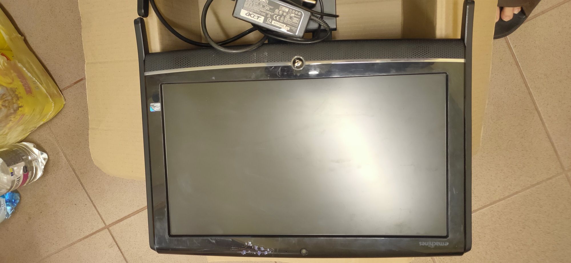 2 Моноблоки Acer eMachines EZ1700