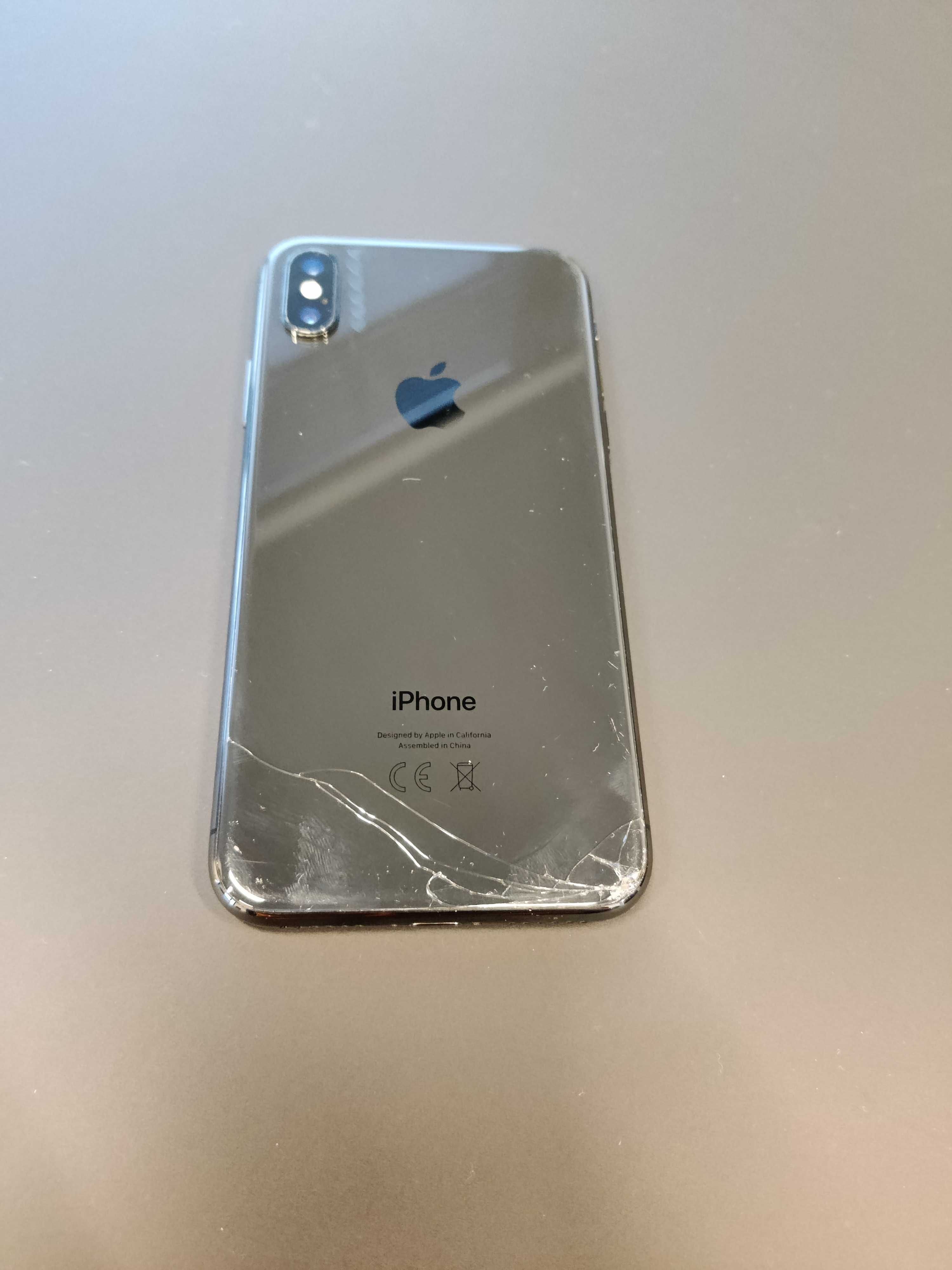 Apple iPhone X - 256GB - kondycja baterii 85%