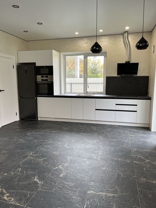 Будинок з ремонтом 110 кв.м, 6 соток