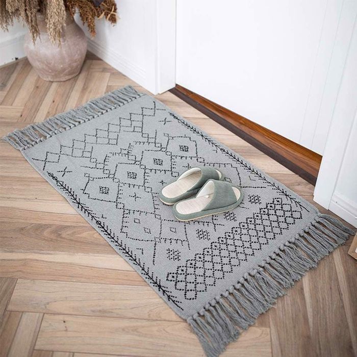 Wycieraczka dywan z frendzlami szaro-czarny 60x90c