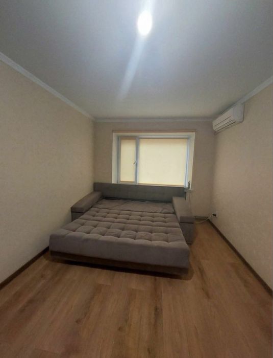 Продам 2 кімнатну квартиру в центрі міста