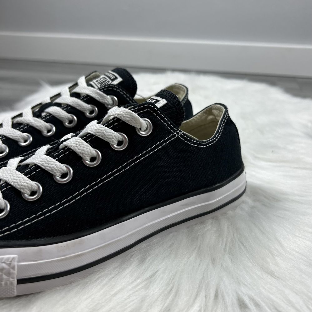 Оригінальні унісекс низькі кеди Converse