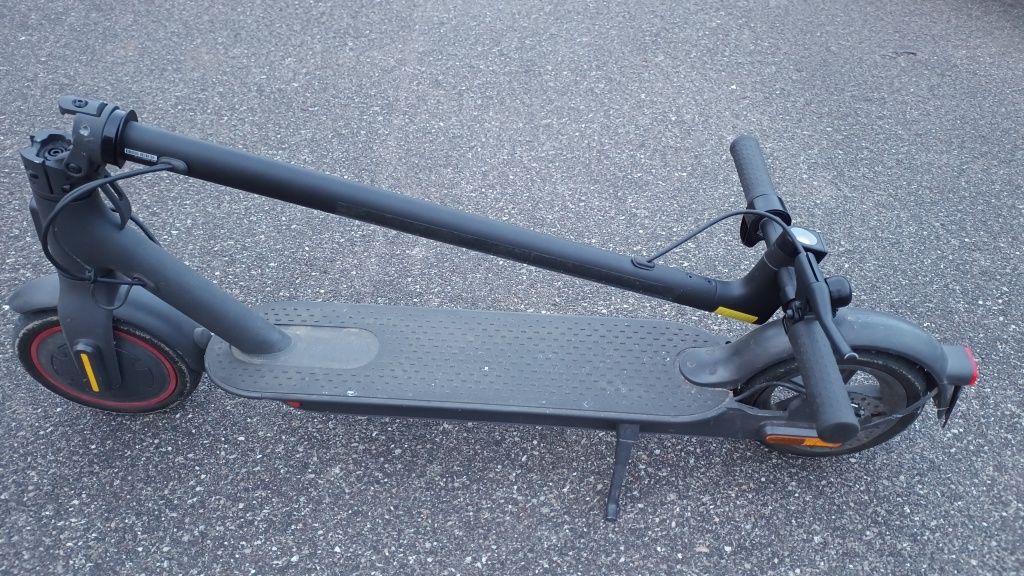 Hulajnoga Xiaomi Scooter Pro 2
