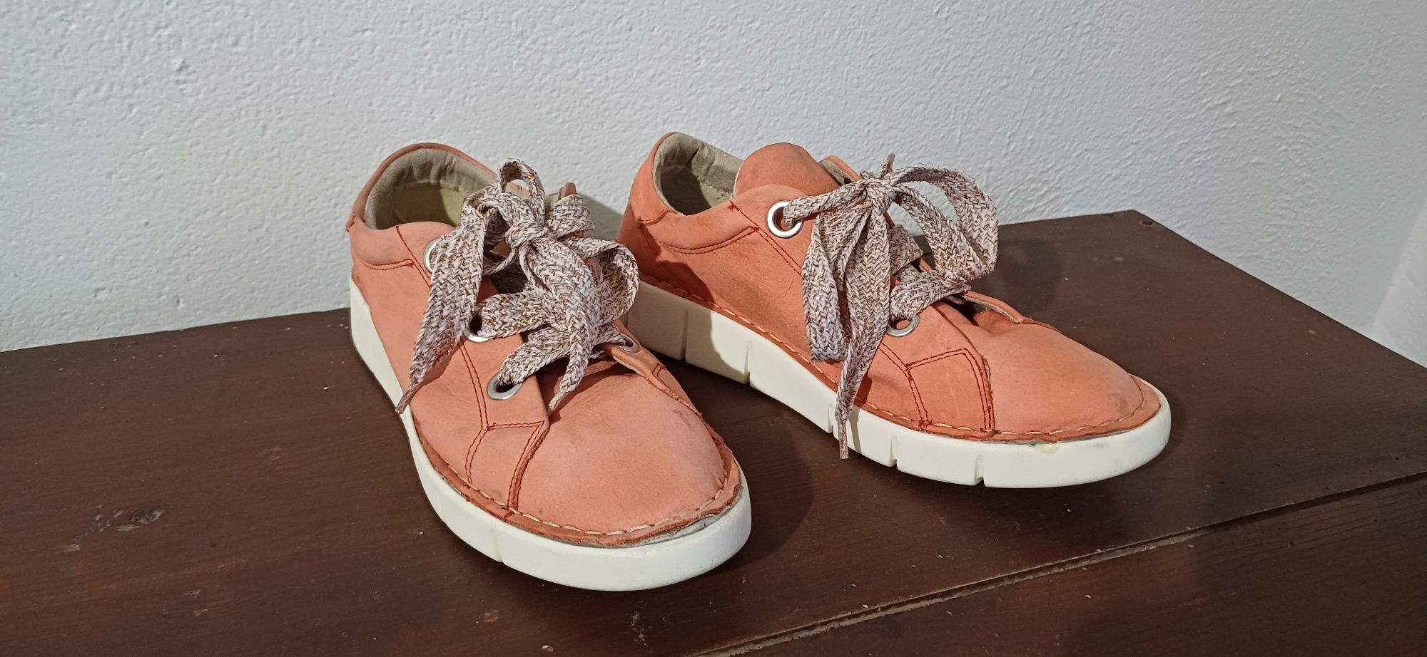 Sapato Hush Puppies