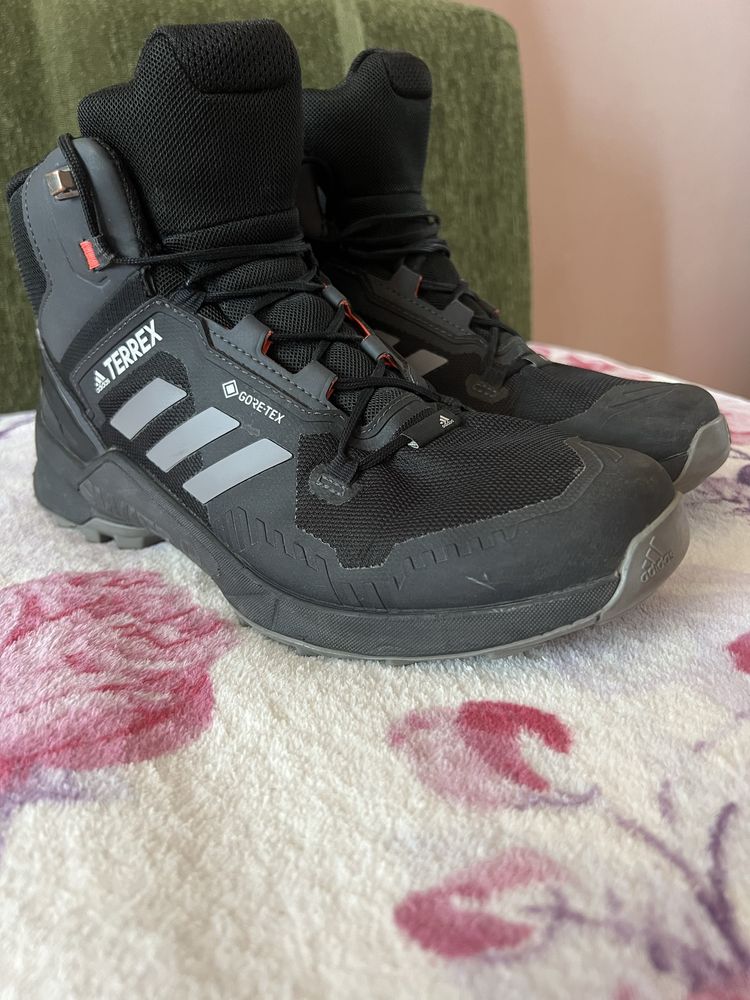 Трекінгові черевики Adidas Terrex GORE-TEX