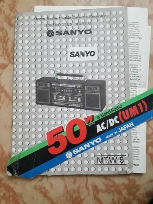 Магнитола Sanyo MTW-5, работает. 3800 и 2000 грнн.