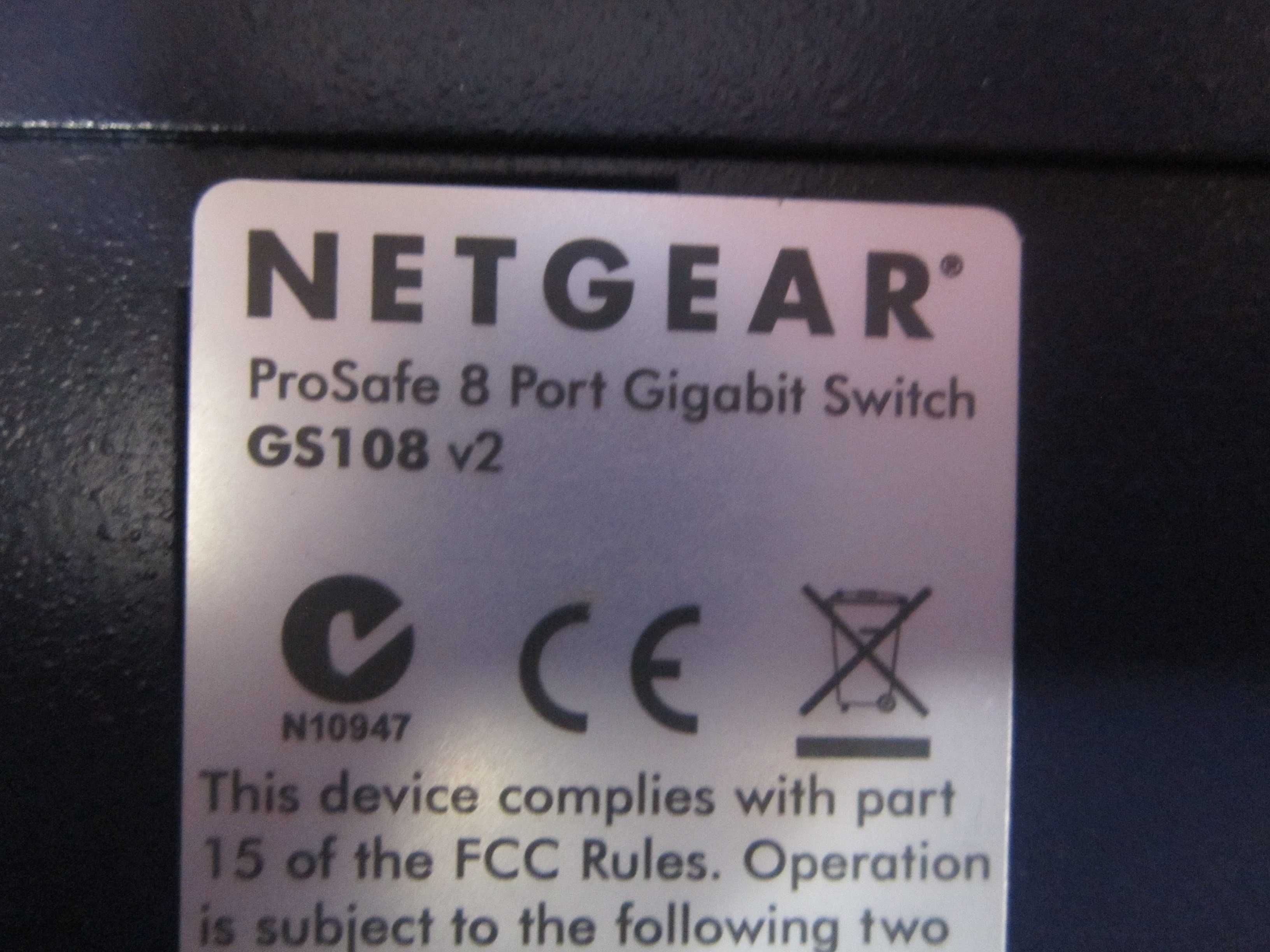 Switch Netgear GS108 V2 sprawny z zasilaczem w komplecie