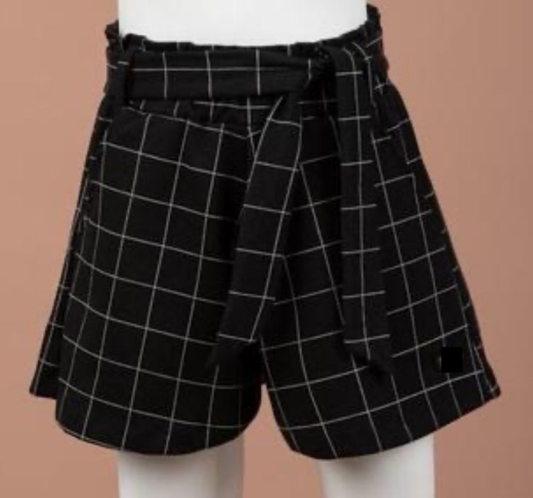 Шорти в клітку на високій посадці, на гумці