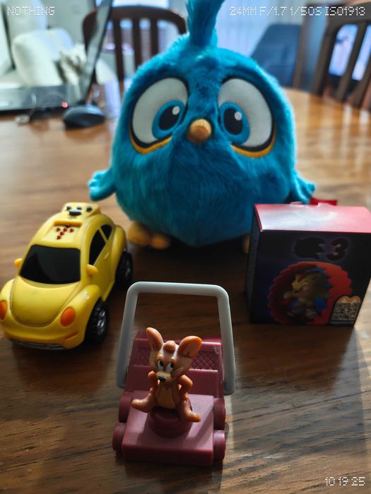 Peluche Angry Birds e mais peças