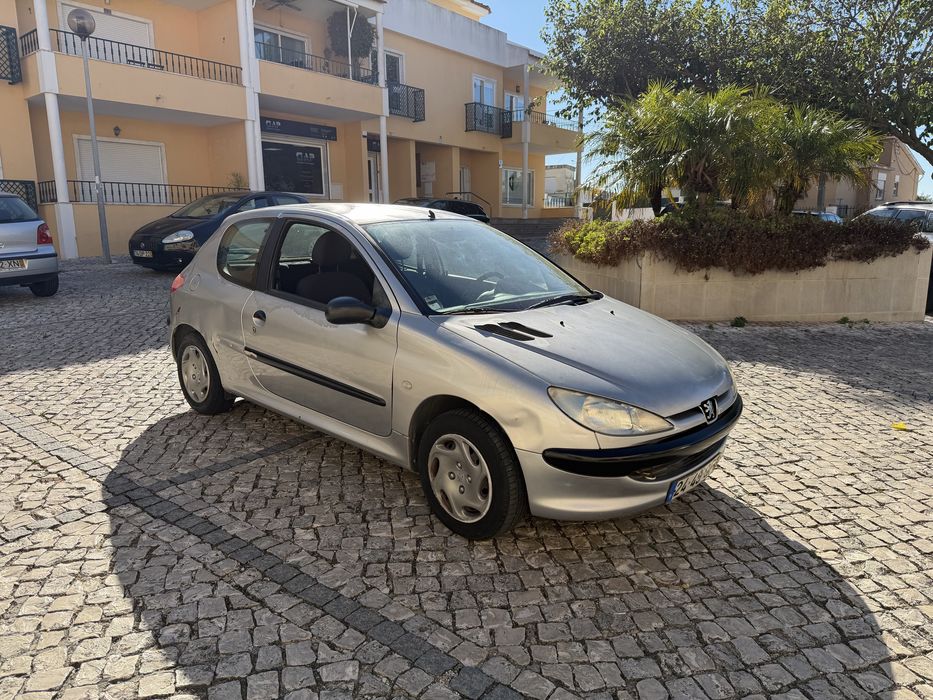 Peugeot 206 1.1 gasolina