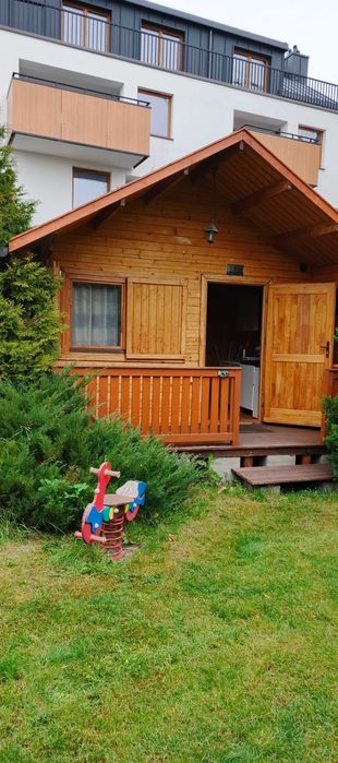 Sprzedam domek drewniany 4x6m plus taras, aneks kuchenny, łazienka