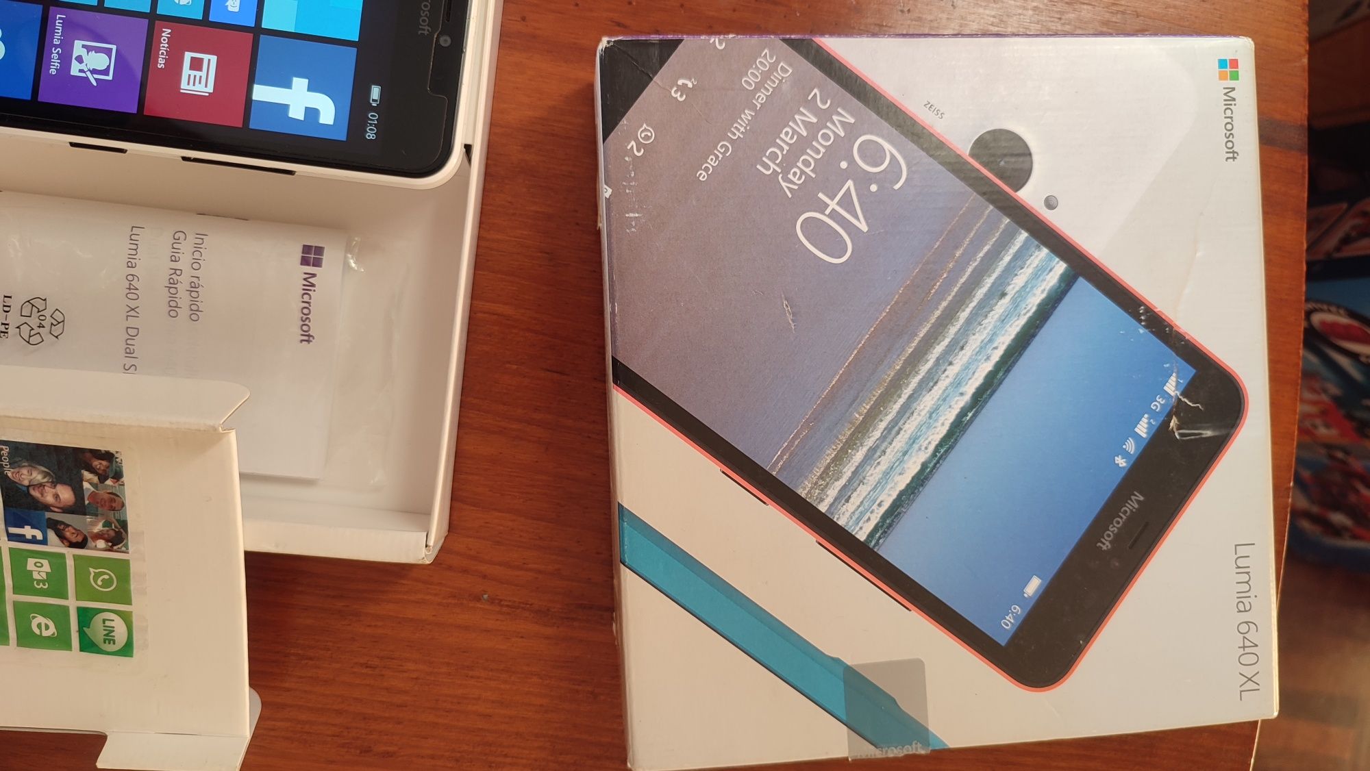 Microsoft Lumia 640 XL