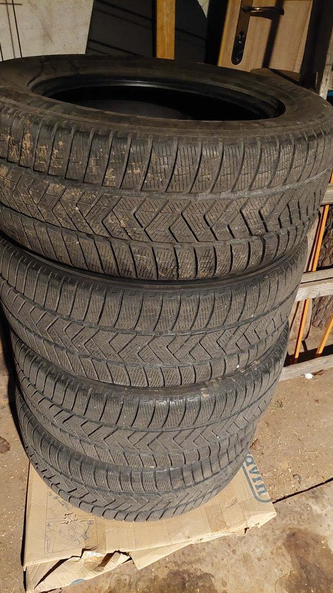 Opony 275/55r19 zimowe pirelli scorpion