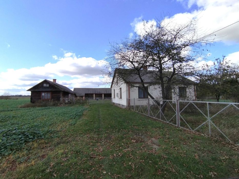 Sprzedam dom z zabudowaniami gospodarczymi*działka*0,36ha*
