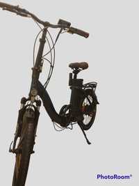 Bicicleta dobrável NCM Paris urbana elétrica