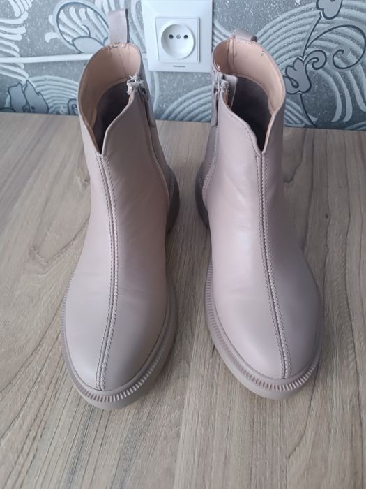 Демисезонні шкіряні ботинки