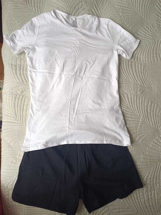 Komplet sportowy spodenki+t-shirt Decathlon 15-16y