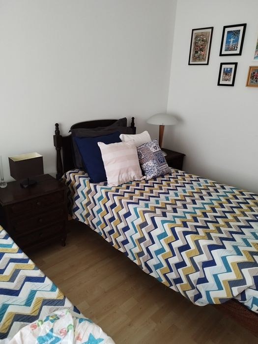 Duas camas de solteiro