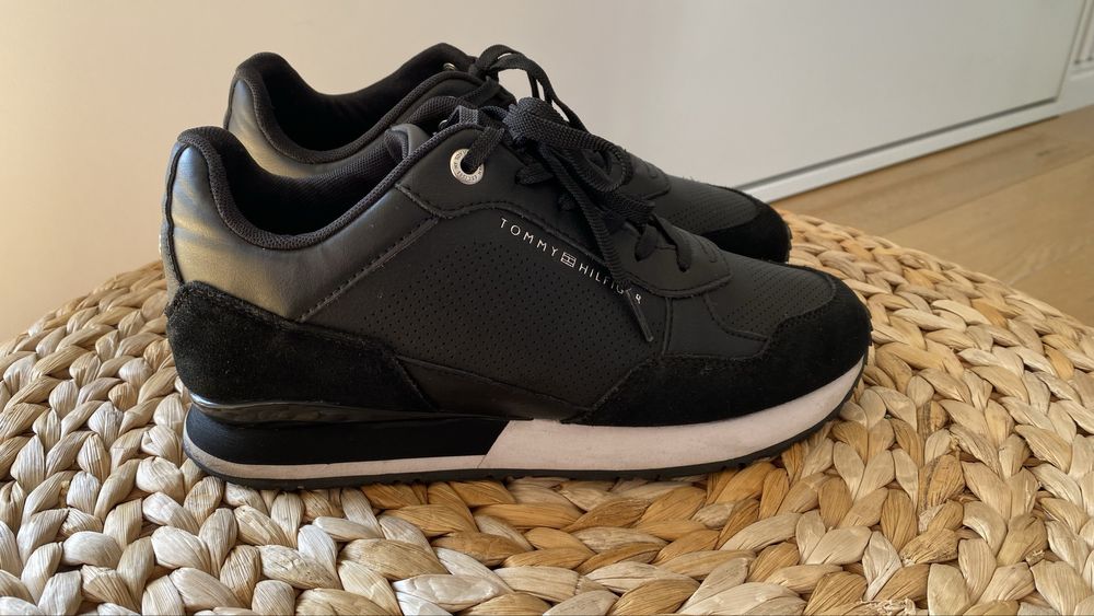 Tommy Hilfiger wedge sneakersy r.41 (wkł.26,5cm)