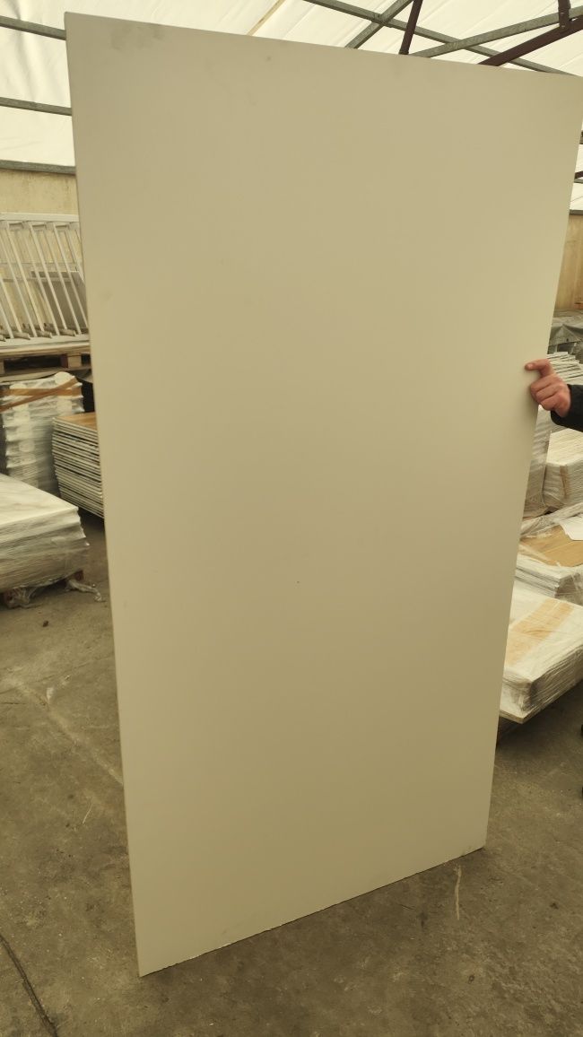 Płyta OSB lakierowana 100x200