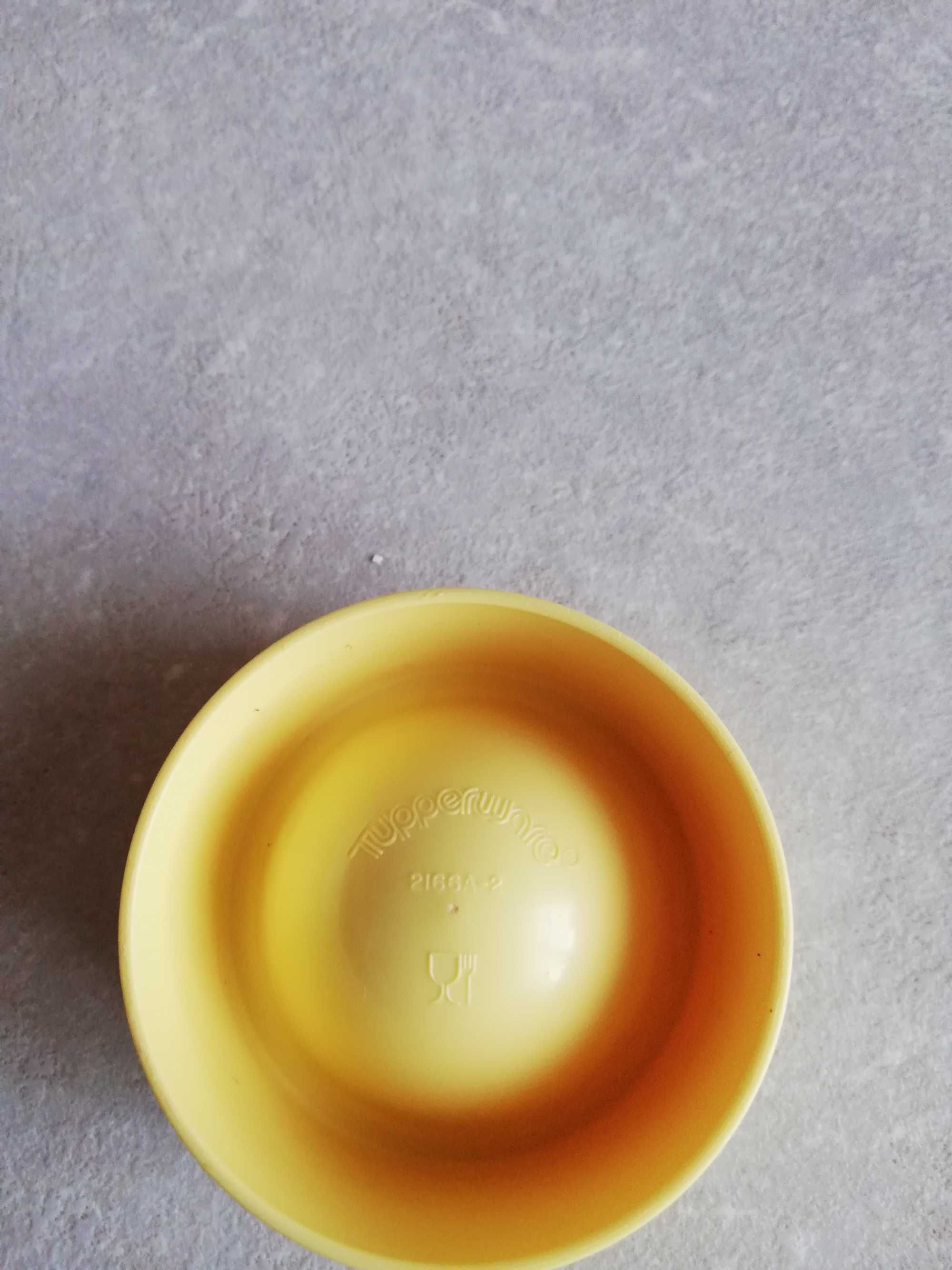 Tupperware pojemnik na jajko