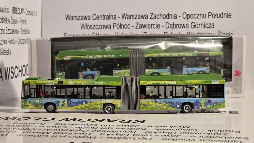 VK Model autobus Solaris Urbino 18 Hybrid III Ustra Hannover 1:87