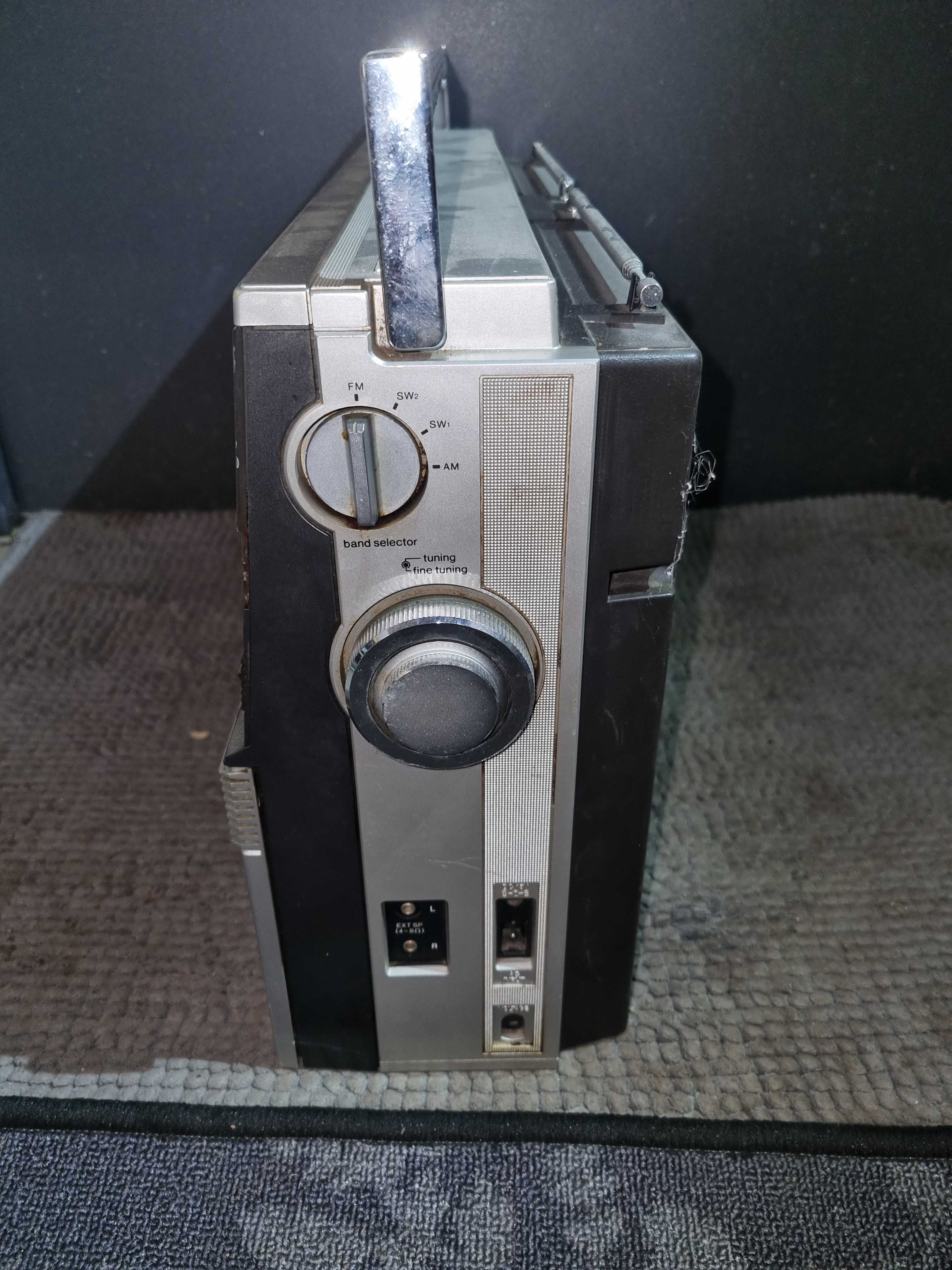 radiomagnetofon SHARP GF-666