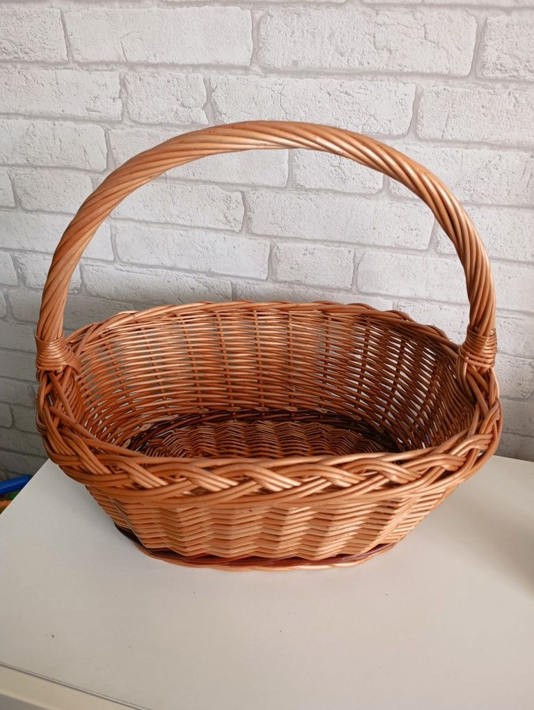 Kosz wiklinowy na zakupy grzyby koszyk prezentowy piknikowy