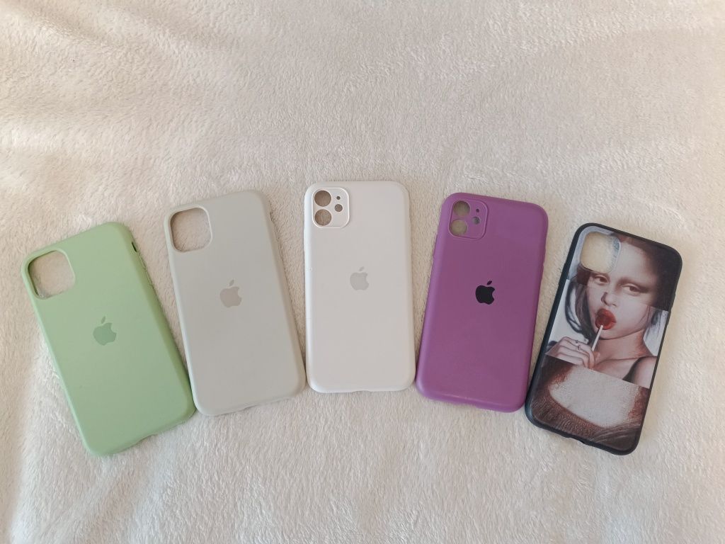 Чохли до телефону iPhone 11
