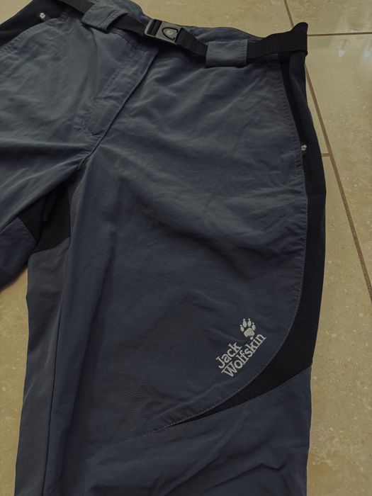 Jack Wolfskin  trekkingowe szorty  M/ L sportowe spodnie 3/4 Jak nowe