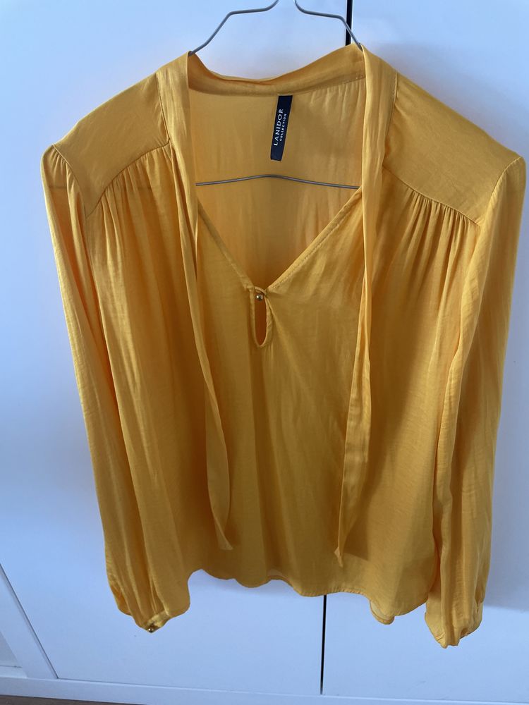 Blusa Lanidor, com laçada