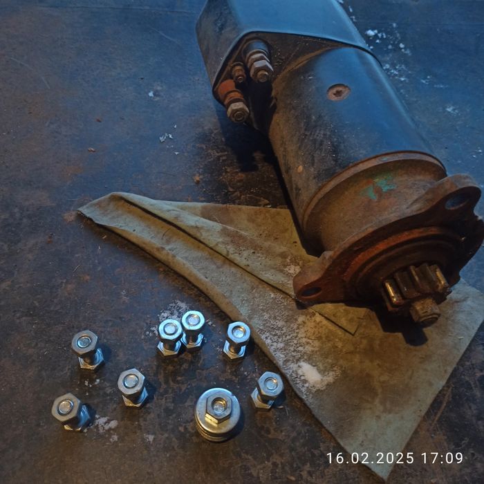 Продам стартер Вольво ФШ12