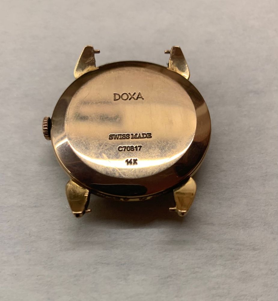 Продам часы винтажные, золотые DOXA Швейцария
