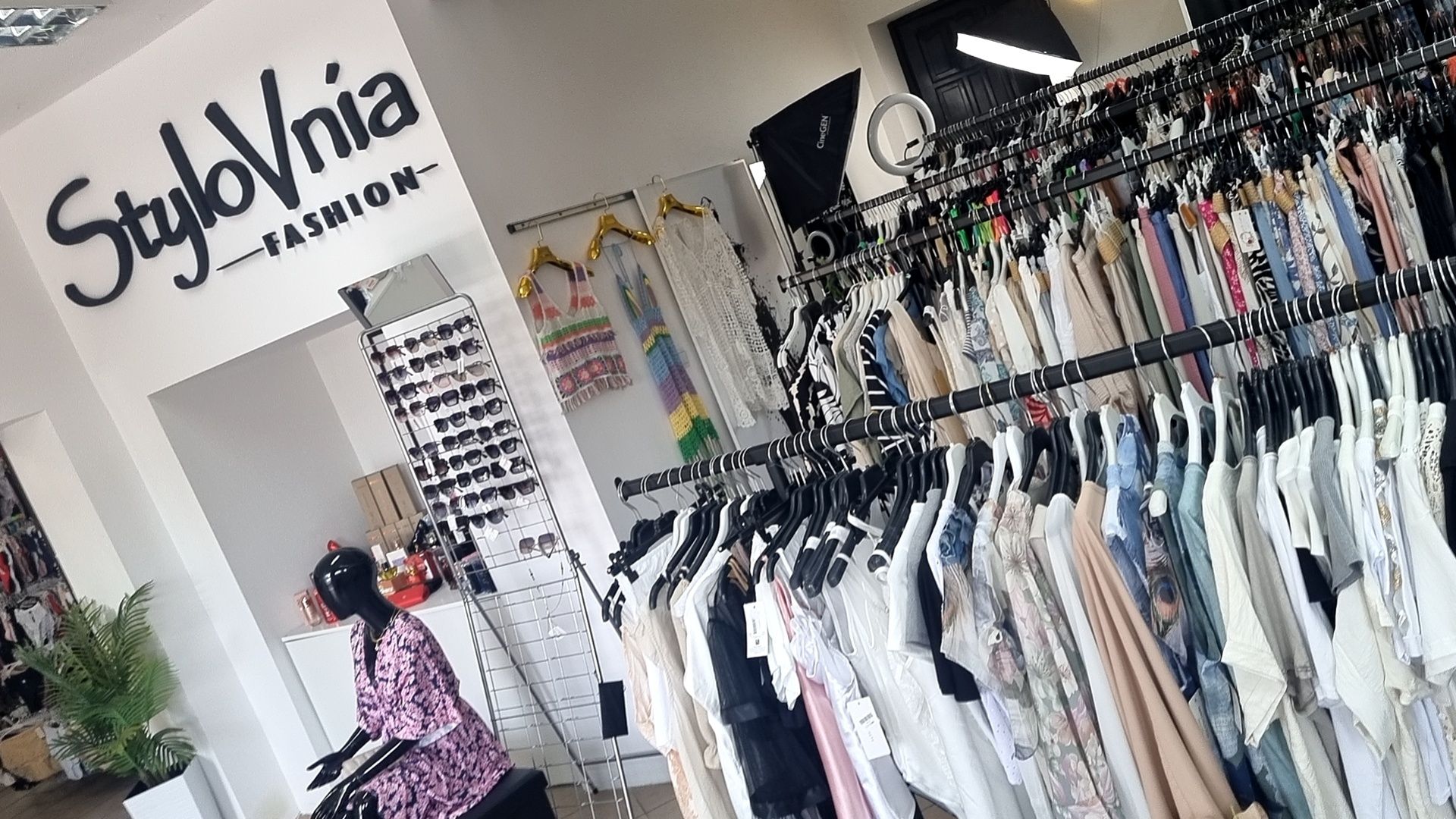 Odzież bielizna damska StyloVnia