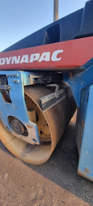 DYNAPAC CC 422HF  stal stal  walec drogowy do asfaltu