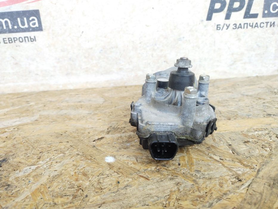 Toyota Urban Cruiser 2009-2014 моторчик дворников стеклоочистителя