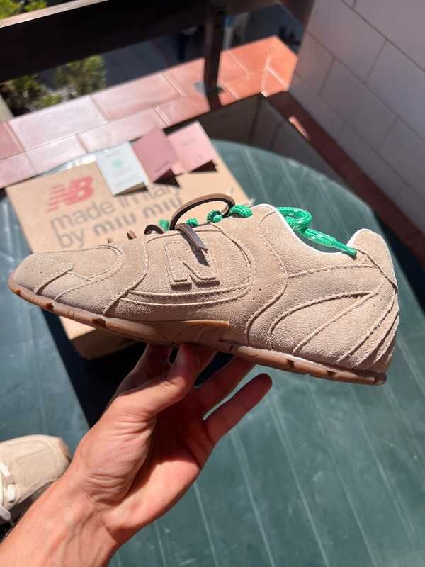 Buty Miu_Miu_530_SL_Ecru_suede sneakersDamskie i Meskie Rozmiar 40