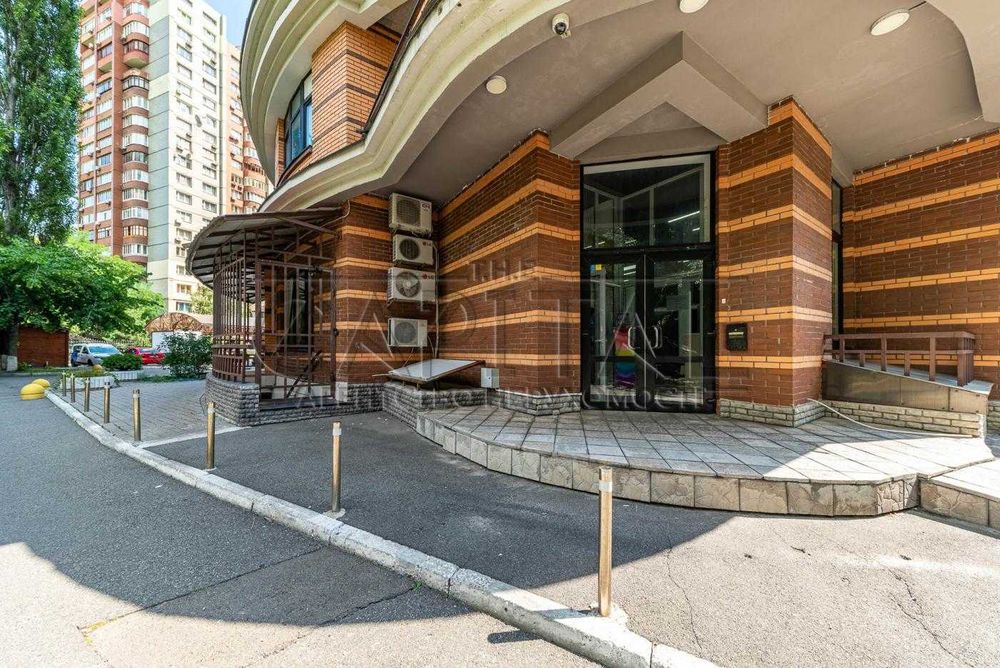 Продаж окремого приміщення 113 м2 Старонаводницька) Печерськ