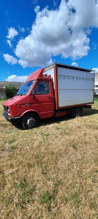 Sprzedam Iveco 35-10 do przewozu zwierzat-bydła, cieląt