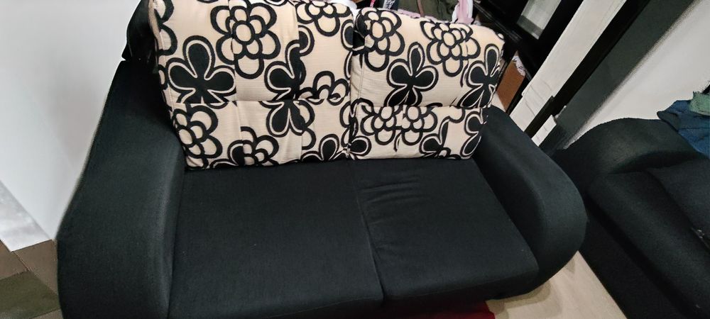 Sofás 3 lugares com chaise long e outro 2 lugares