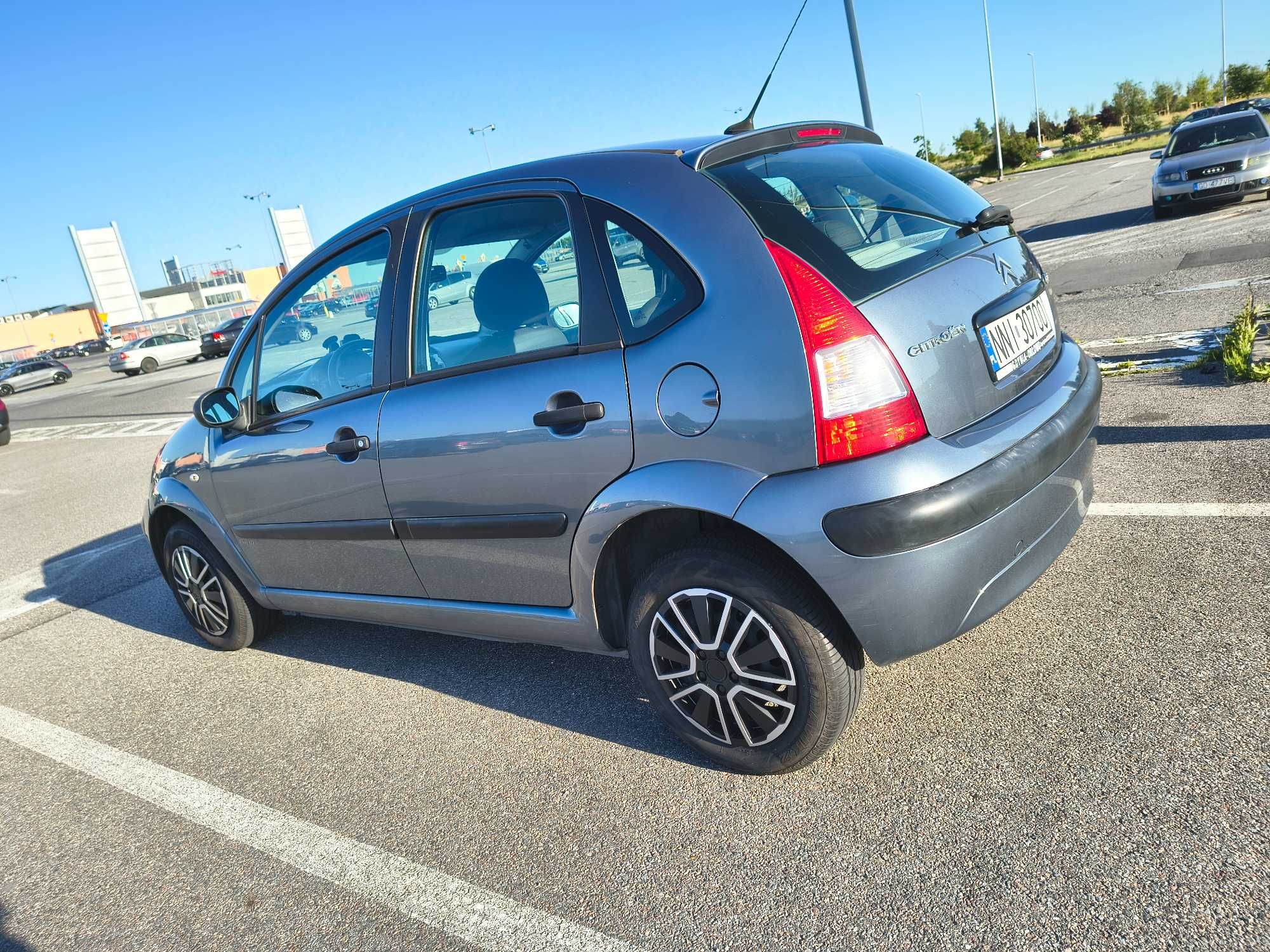 Citroen C3 1.1 – Klimatyzacja, el. szyby, świeży przegląd techniczny.