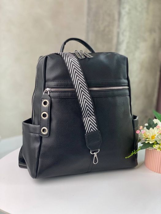 Жіночі рюкзак-сумка